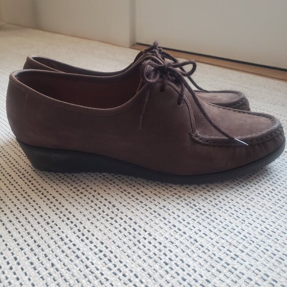 Vintage Bally suede loafers, 7.5 - Picture 5 of 11